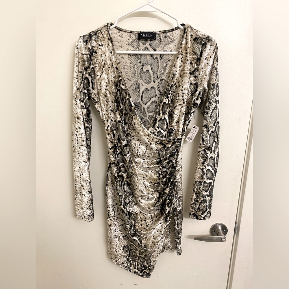 Akira small snake print midi dress small